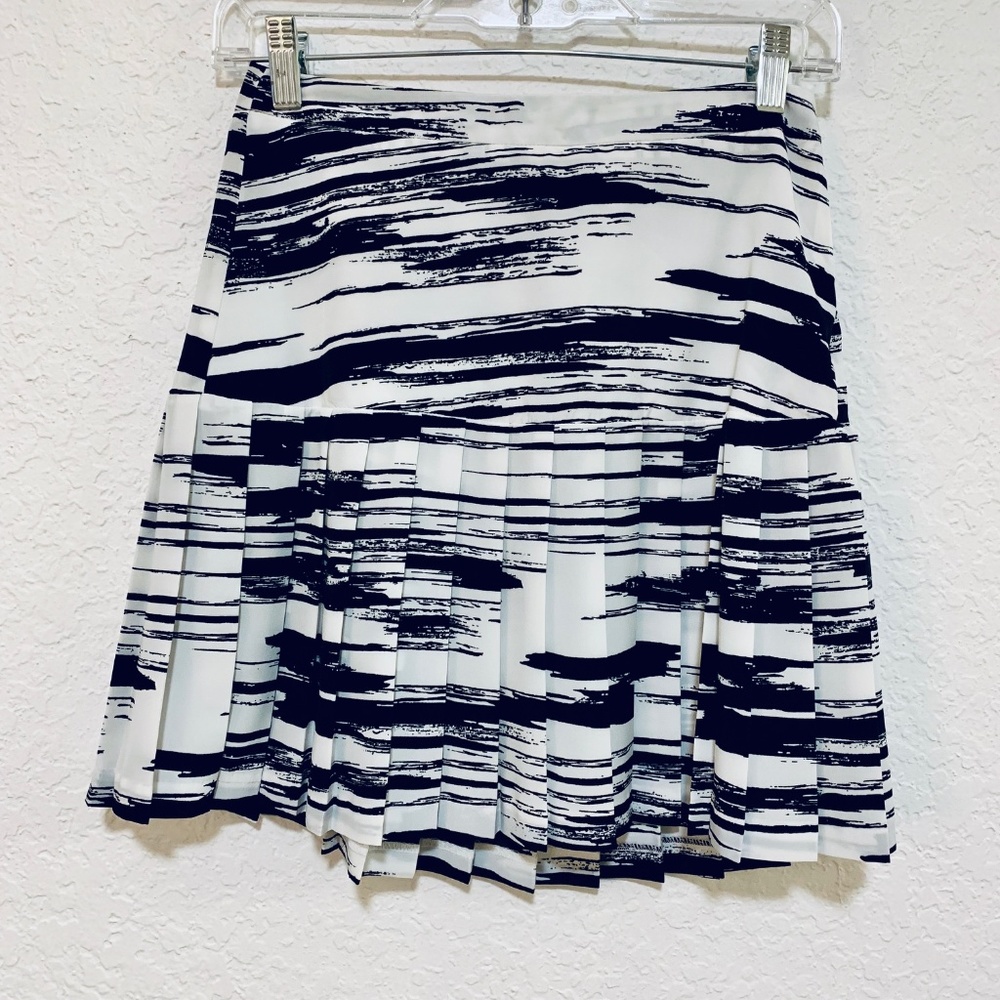 Banana Republic Abstract Print Mini Skirt - Picture 1 of 5